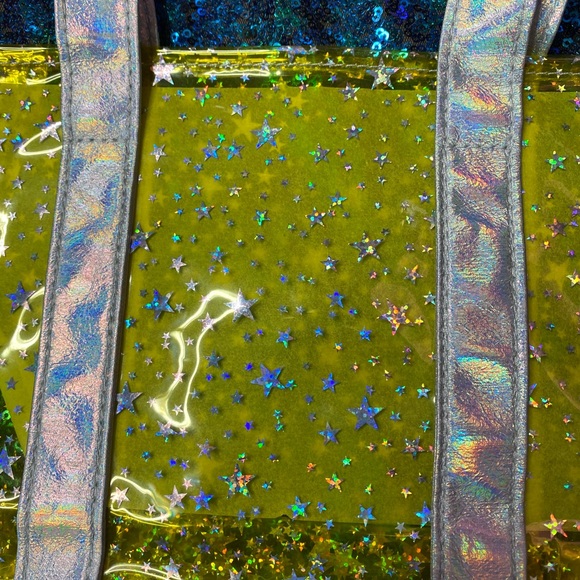 ⭐️Yellow sparkly clear star purse⭐️ - Picture 3 of 5